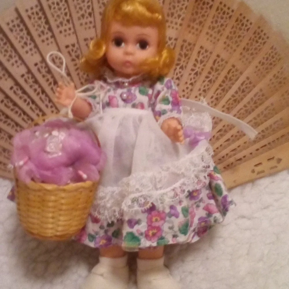 Madame Alexander Wendy Doll